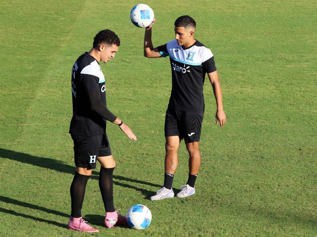 Selección de Honduras tuvo primer entreno, caras nuevas y alarma con jugador