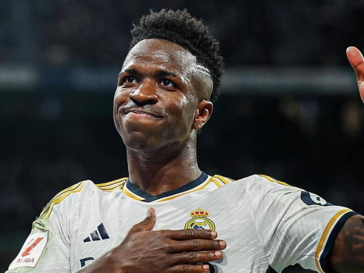 Real Madrid planea vender a Vinicius por curiosa razón y encuentra su reemplazo