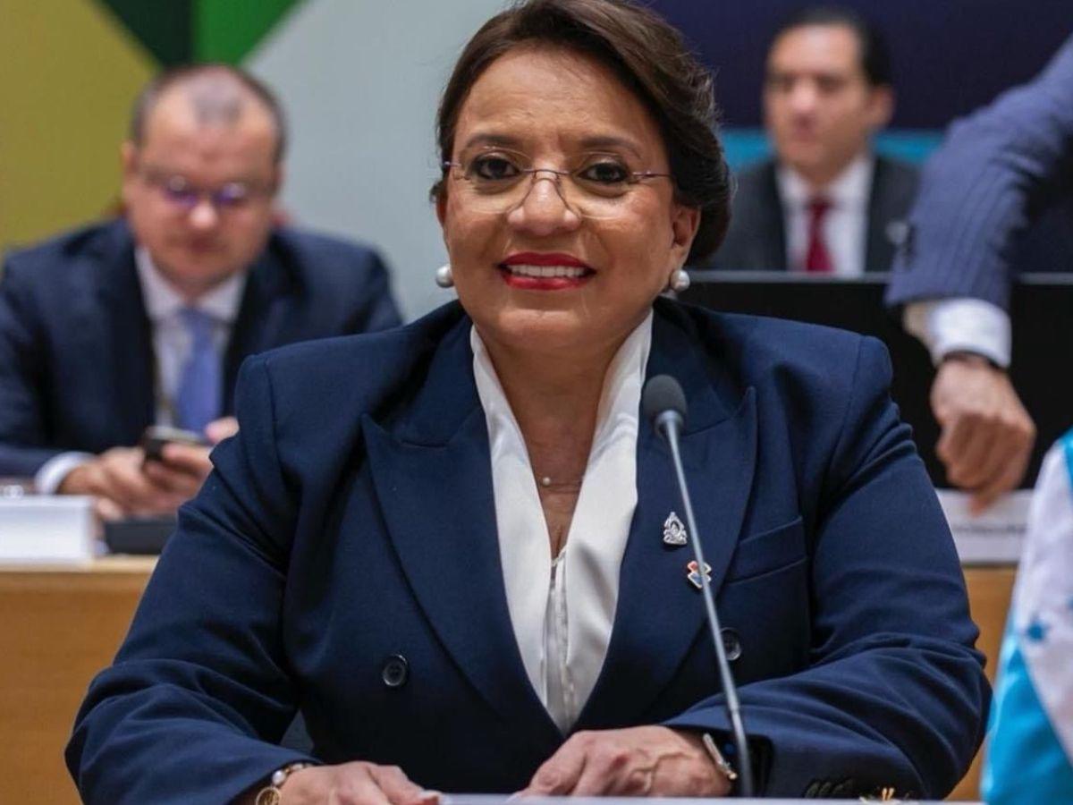 Xiomara Castro propondrá en la Celac condenar ingreso a Embajada de México en Quito