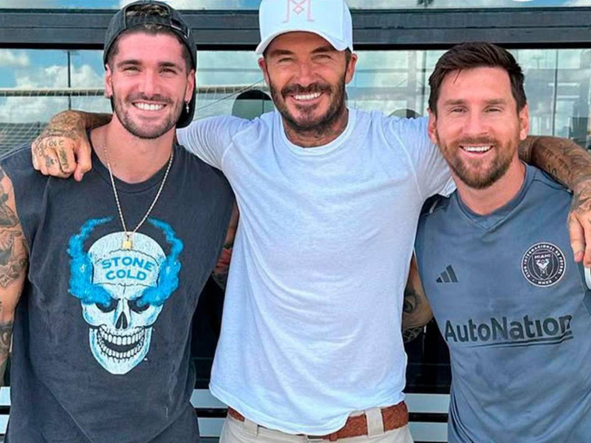 De Paul llegó a Miami: el motivo de su fichaje por el Inter y su dorsal
