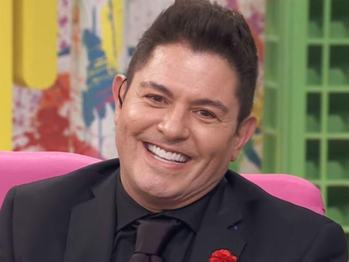 Ernesto Laguardia impacta al revelar el paradero de Adela Noriega