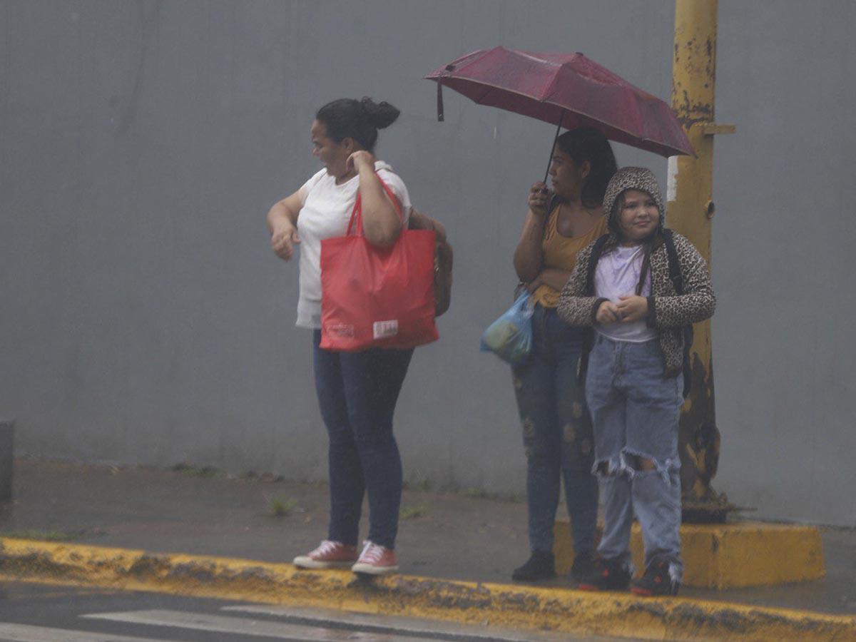 Honduras declara alerta verde por ingreso de frente frío