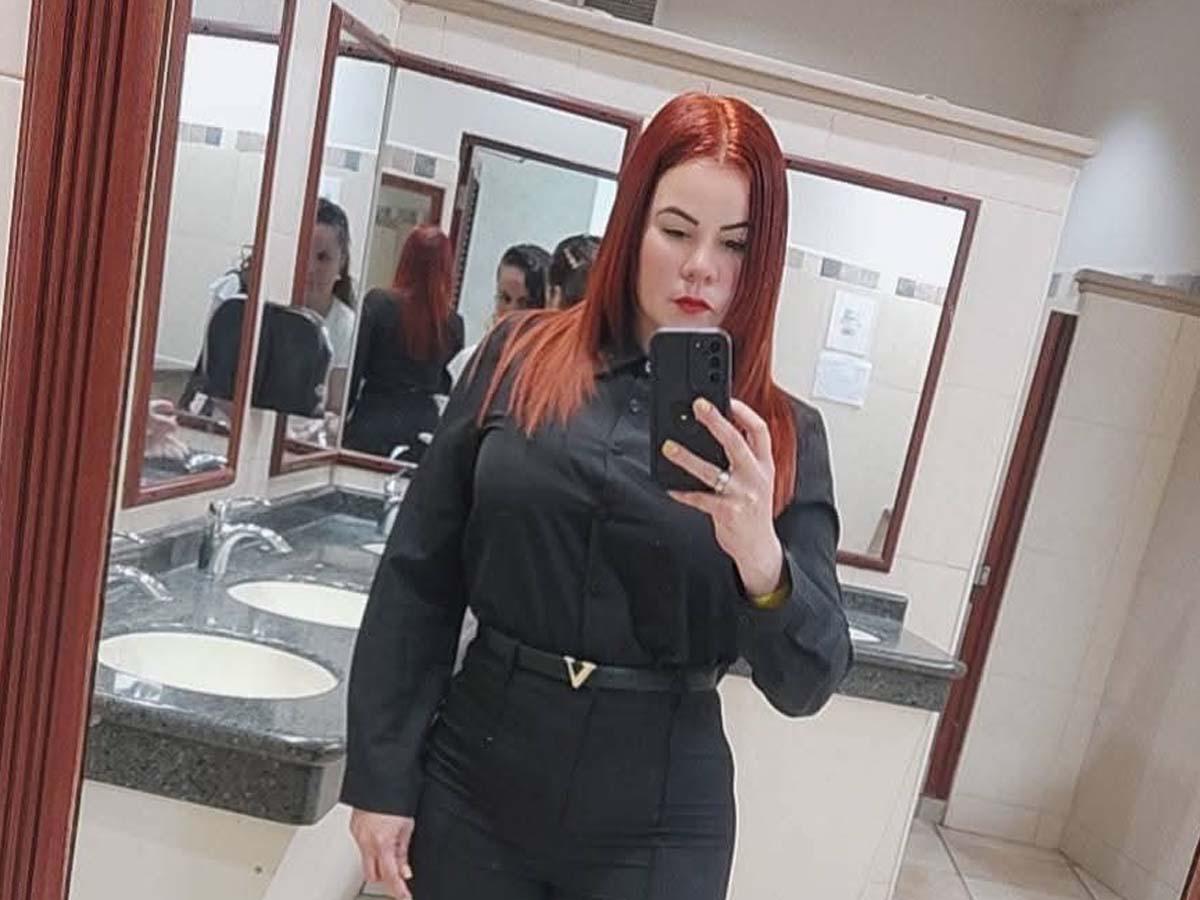 Kimberly Cruz es la mujer asesinada a balazos dentro de un carro