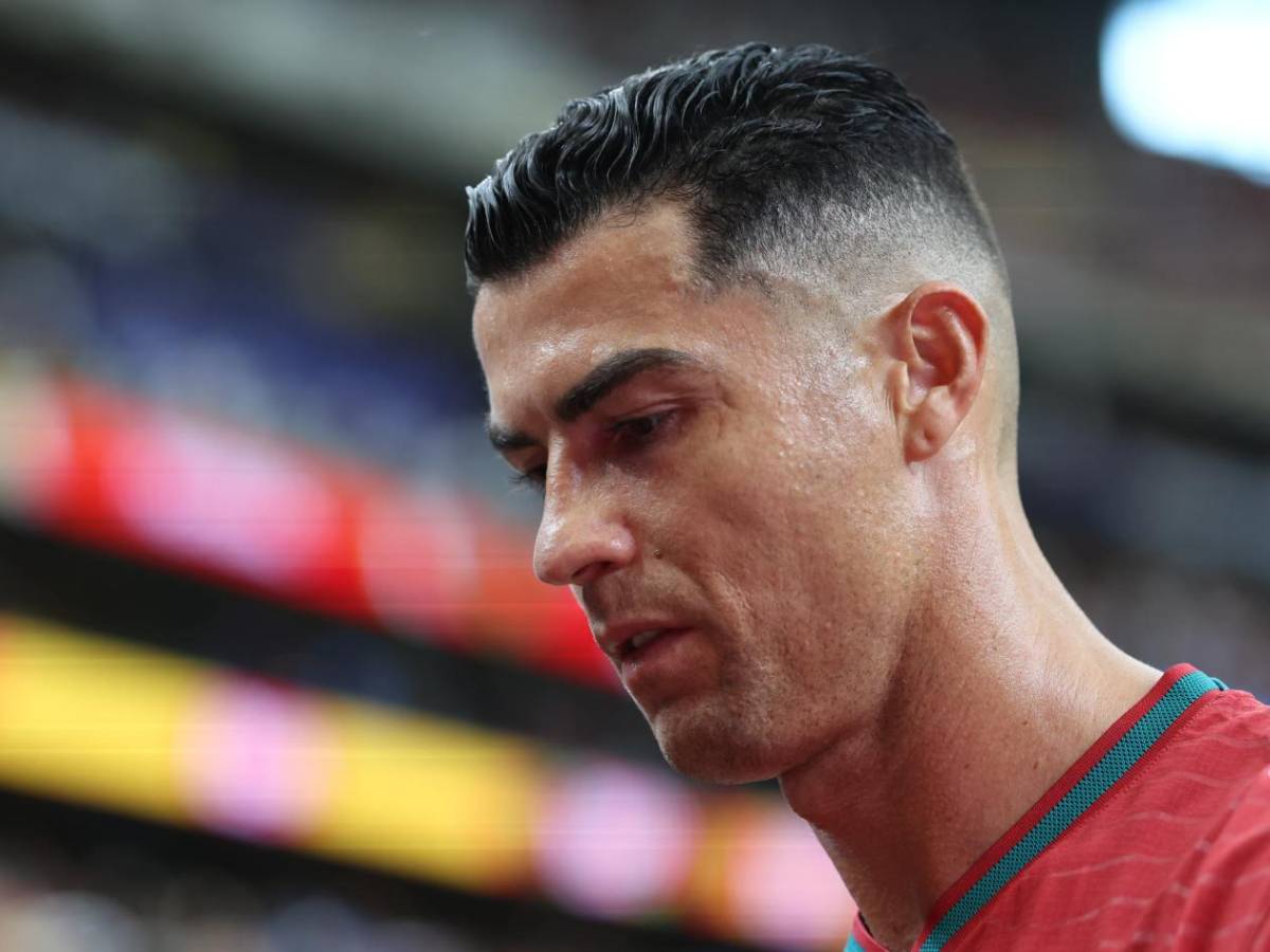 Cristiano Ronaldo molesto y compañeros se le rebelan; ayuda a Portugal y sorpresa con el MVP