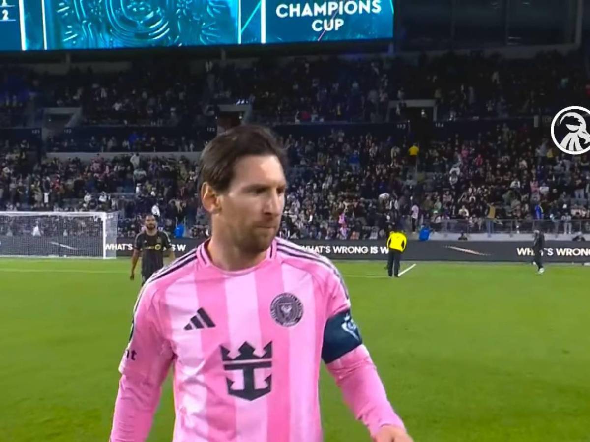 Messi, molesto por salvadoreño y recibe burla en Champions de Concacaf