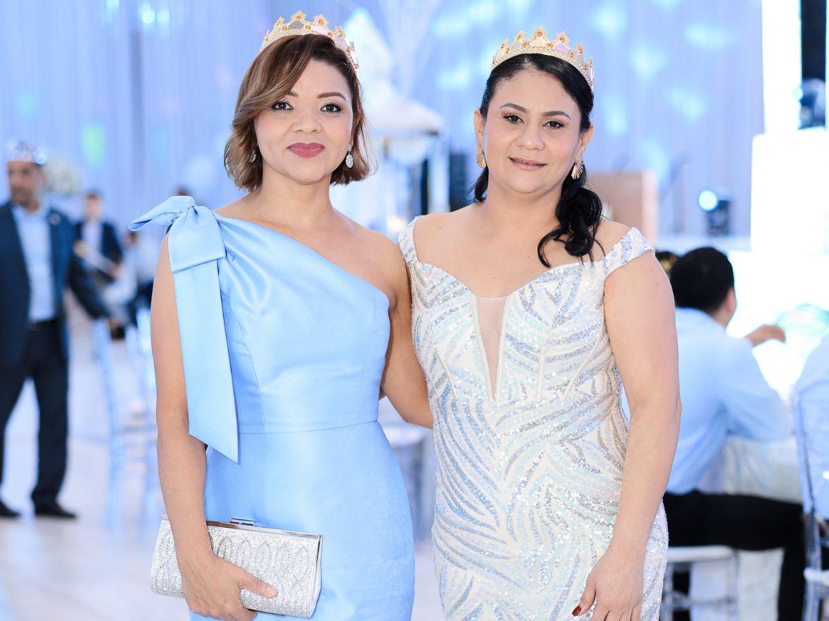 UTH y Grupo Inversa celebra su cena navideña con una noche inspirada en La Reina de Hielo y El Cazador