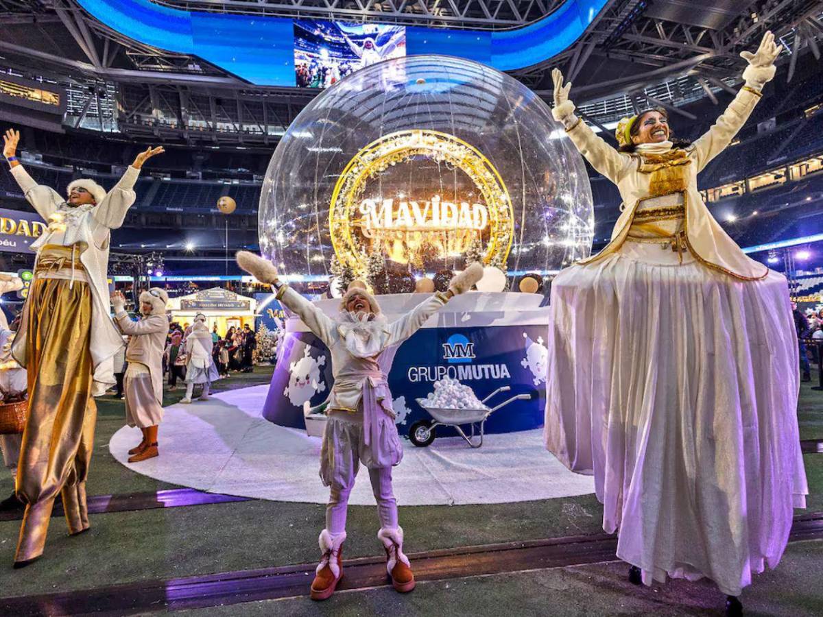 La blanca navidad del Bernabéu: el estadio se transformó en un pueblo mágico