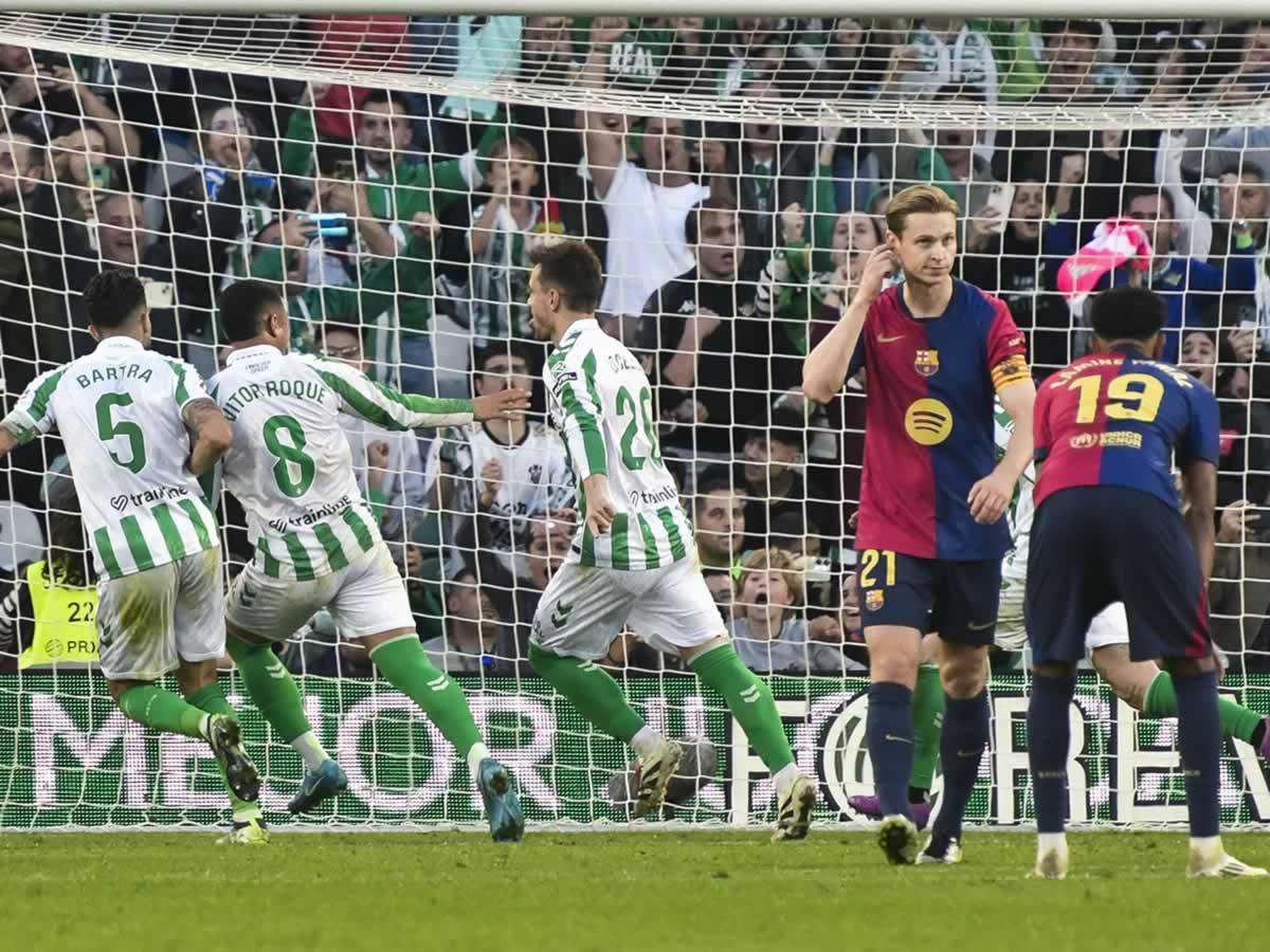Barcelona se estrella contra Betis y vuelven las dudas en la Liga Española