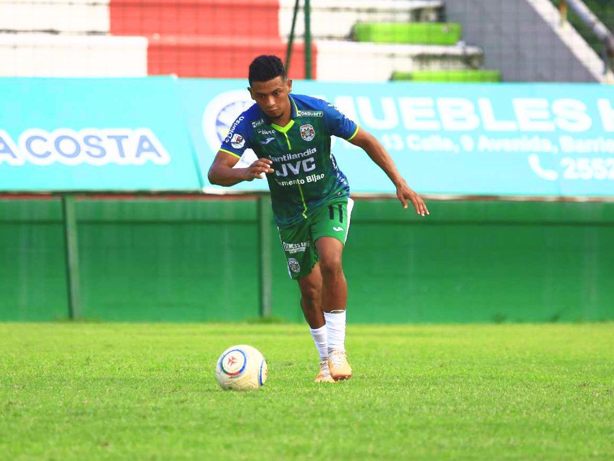 Alexy Vega cuenta con 8 goles en el torneo Clausura.