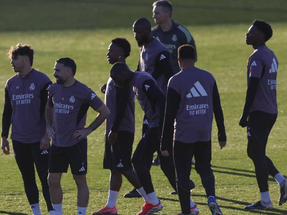 Real Madrid se despedirá de él: el futbolista que Arbeloa quiere afuera del club