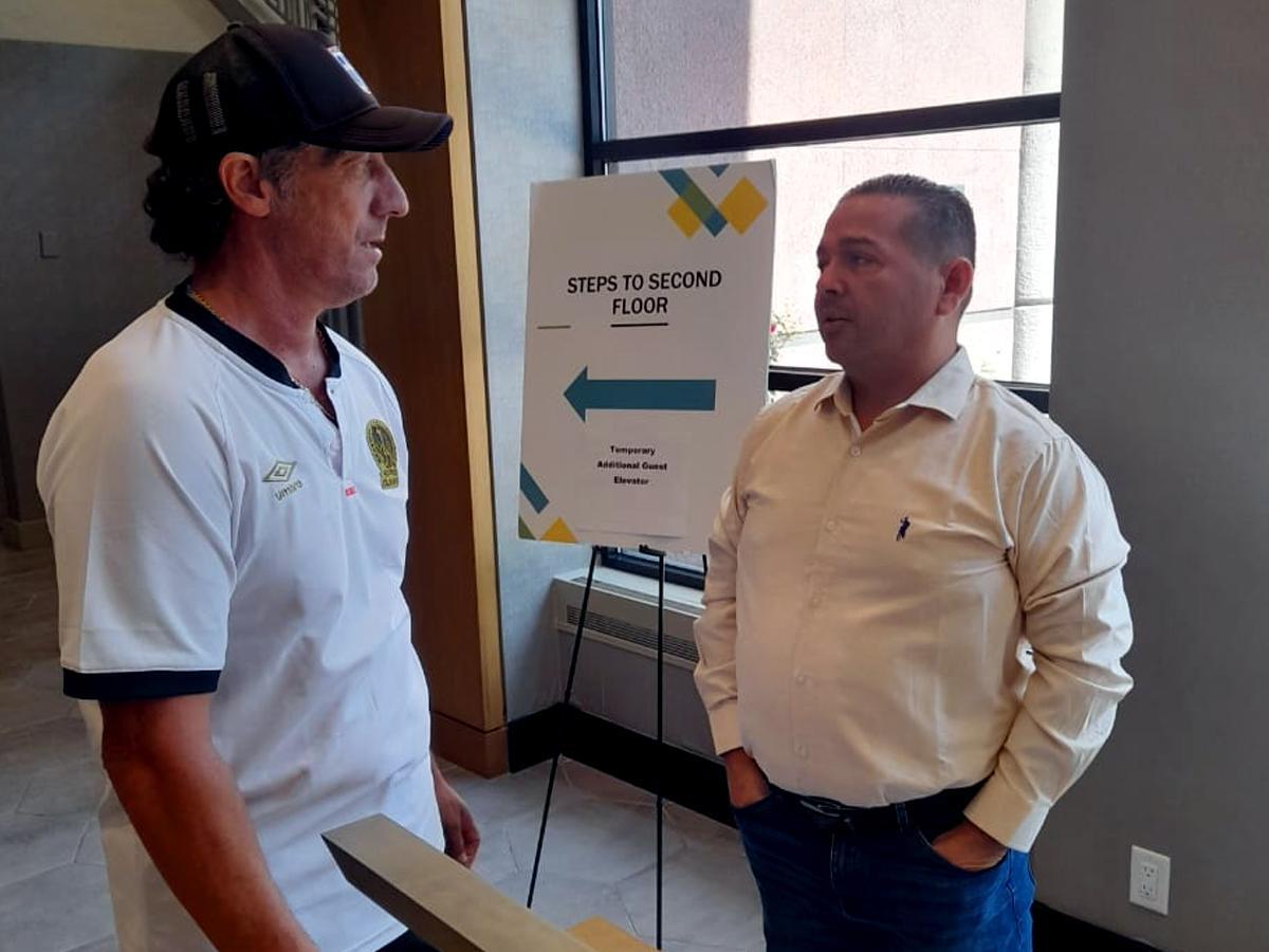 Nahún Aguilar, editor de Deportes de Diario LA PRENSA, conversó con Pedro Troglio.