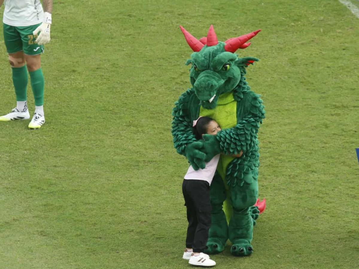 Hermana de influencer, la dama misteriosa, pedido a Rubilio, ¿qué le pasó a portero de Olancho FC?