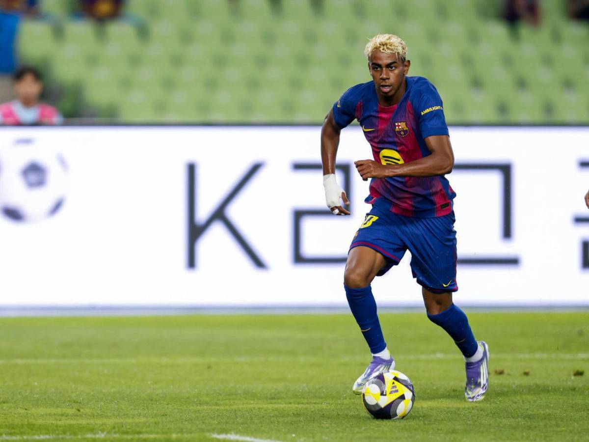 Barcelona: la alineación de Hansi Flick para el primer trofeo de la temporada