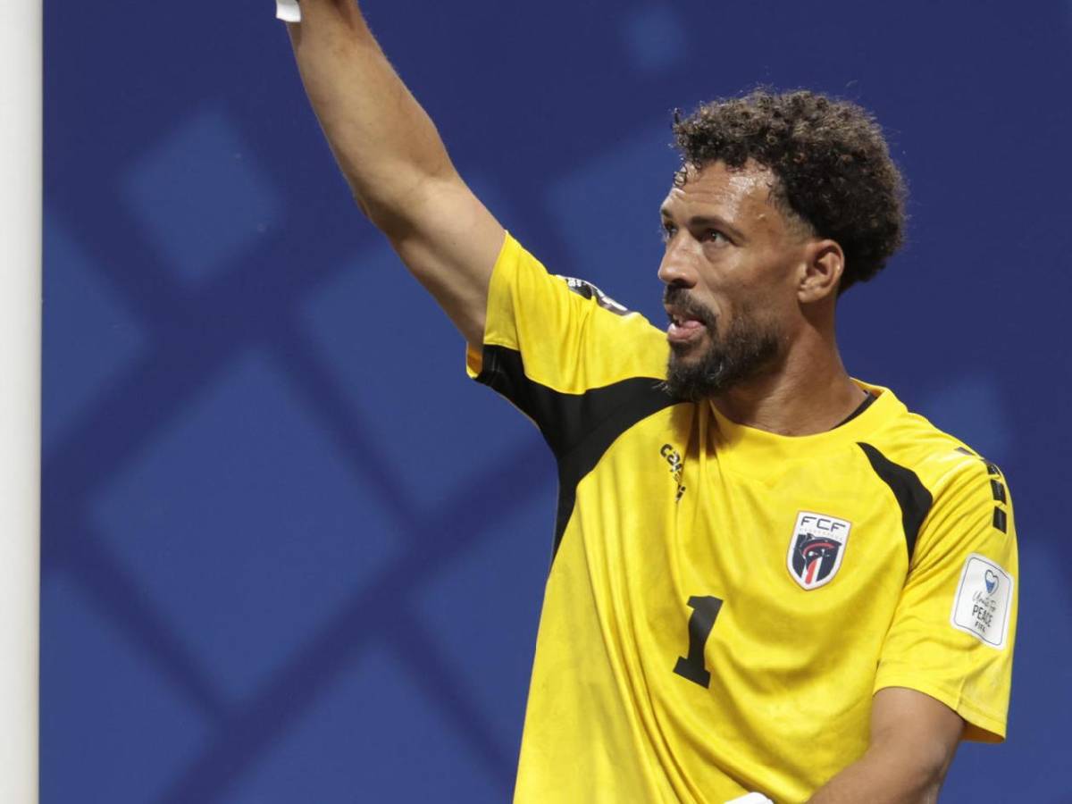 Portero de Cabo Verde hace dolorosa confesión tras su debut: Por culpa del visado