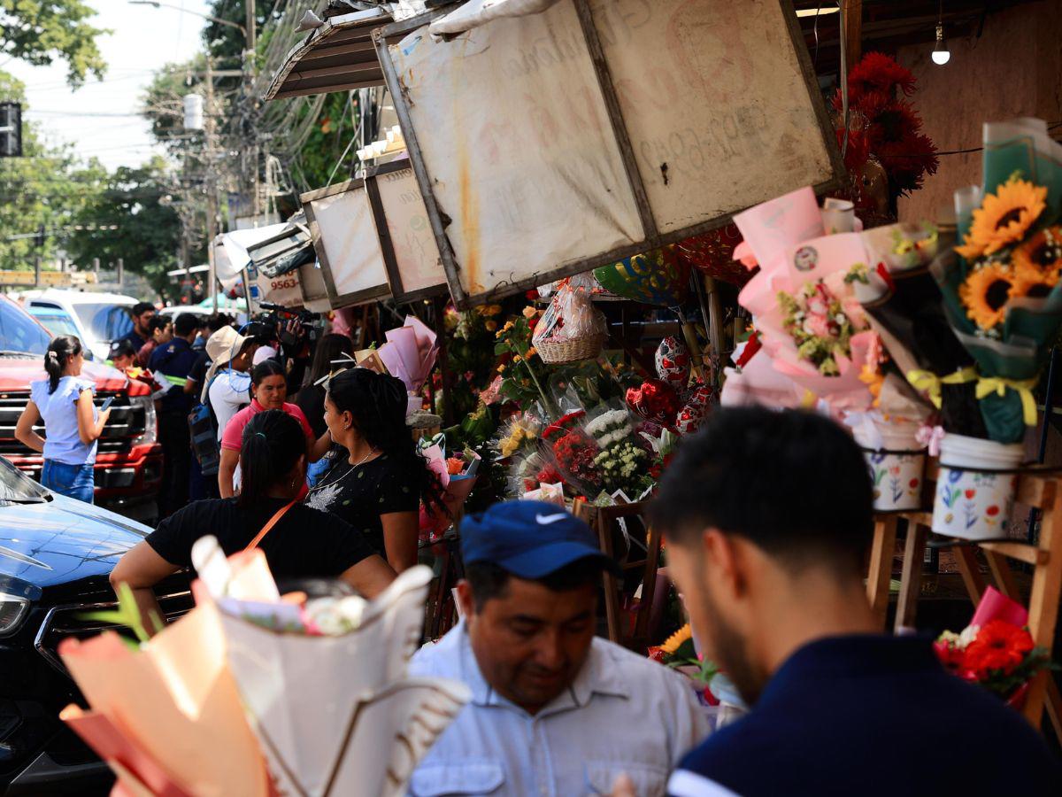 Sampedranos abarrotan el Guamilito por San Valentín