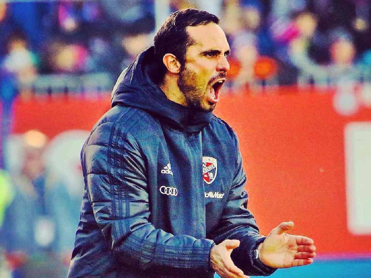 Giro drástico: Salvó a histórico del descenso y ahora dirigirá famoso negocio