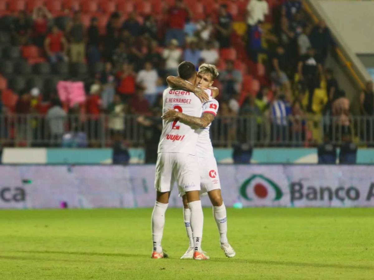 Héroe de Olimpia, llanto del villano de Motagua, disturbios, heridos y bellezas