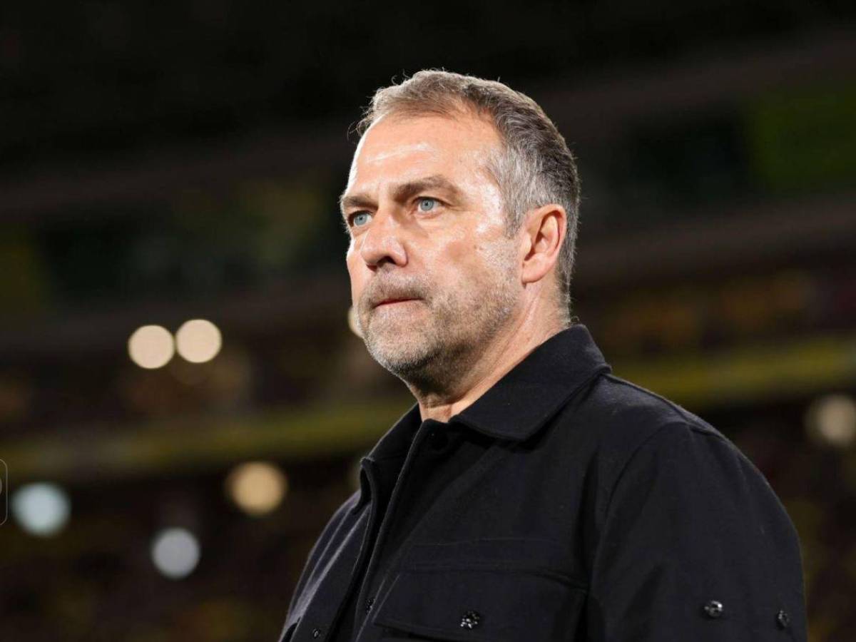 Flick analiza una decisión clave en el Barcelona y Lamine está bajo observación