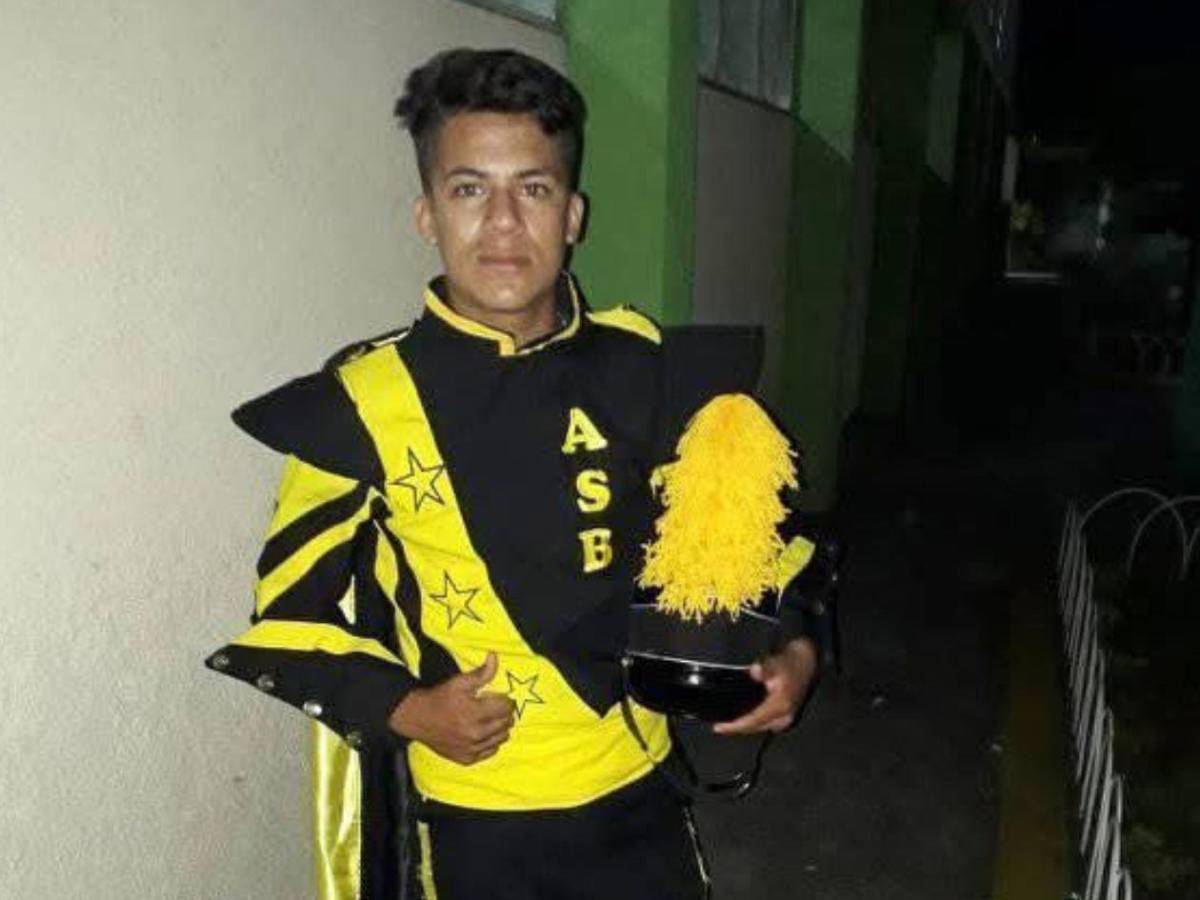 Le quitan la vida a Mario Guillén cuando departía con amigos en el barrio Cabañas