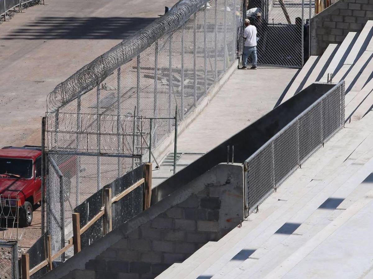 Chelato Uclés: Nueva gradería casi lista para el clásico Olimpia vs Motagua​​​​​