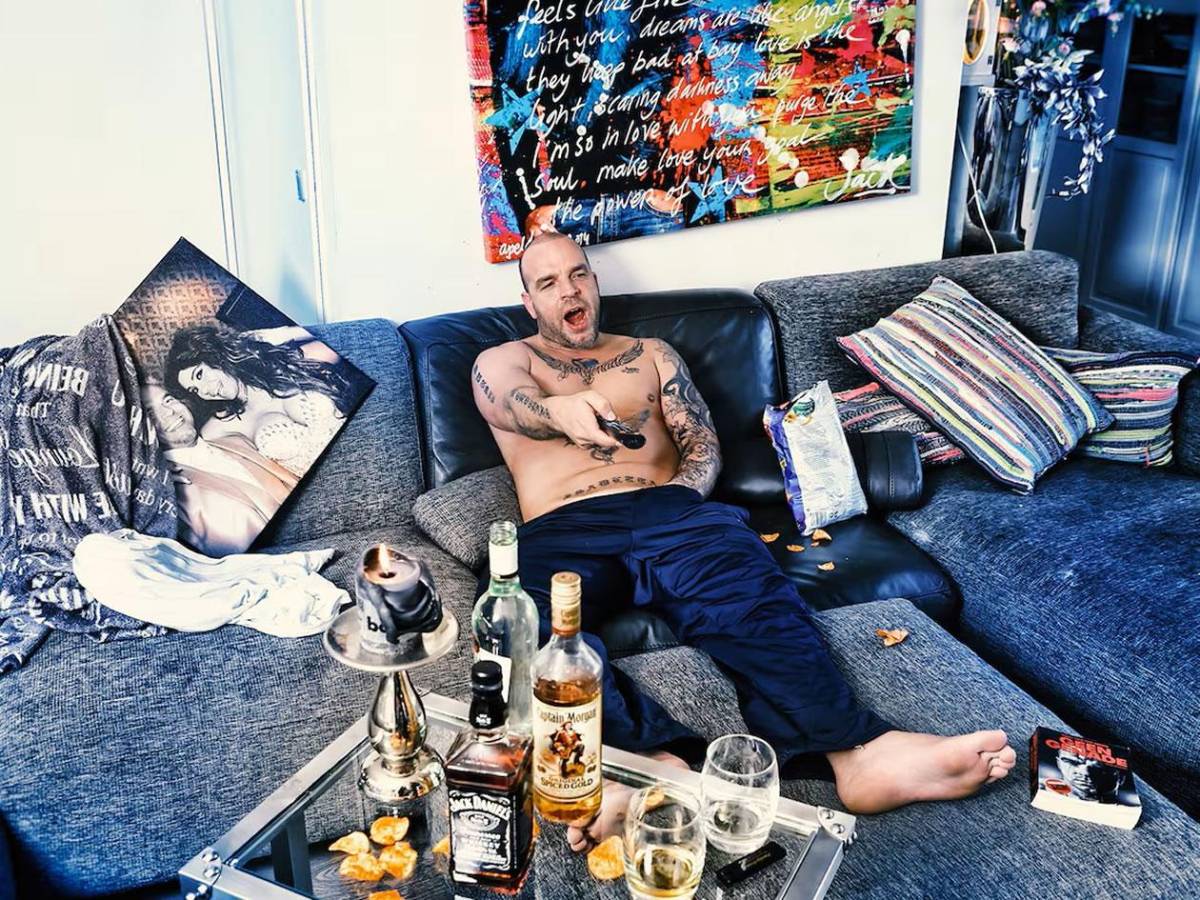 De millonarios a la quiebra: futbolistas quedaron arruinados tras su retiro