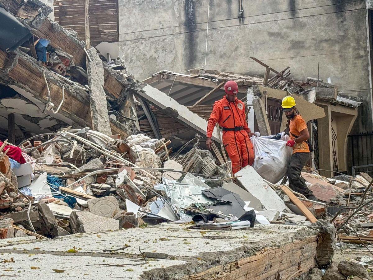 Shakira reconstruirá universidad y colegios afectados por el terremoto en Colombia