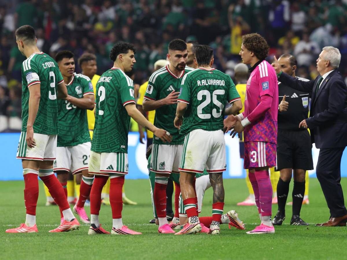 Ecuador explota tras caer vs México y pide a FIFA investigar: ¿narcos amenazaron a jugadores?