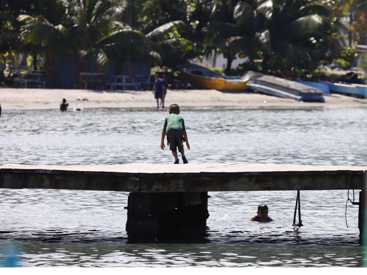 Omoa espera hasta 300 mil turistas en Semana Santa