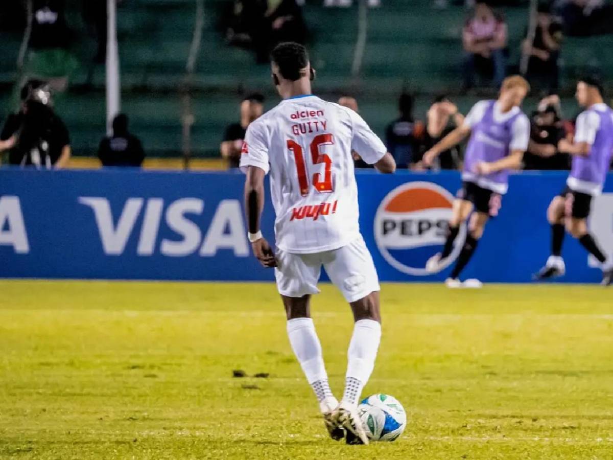 Honduras con cambios vs Argentina: sorpresas en alineación que enviaría Molina