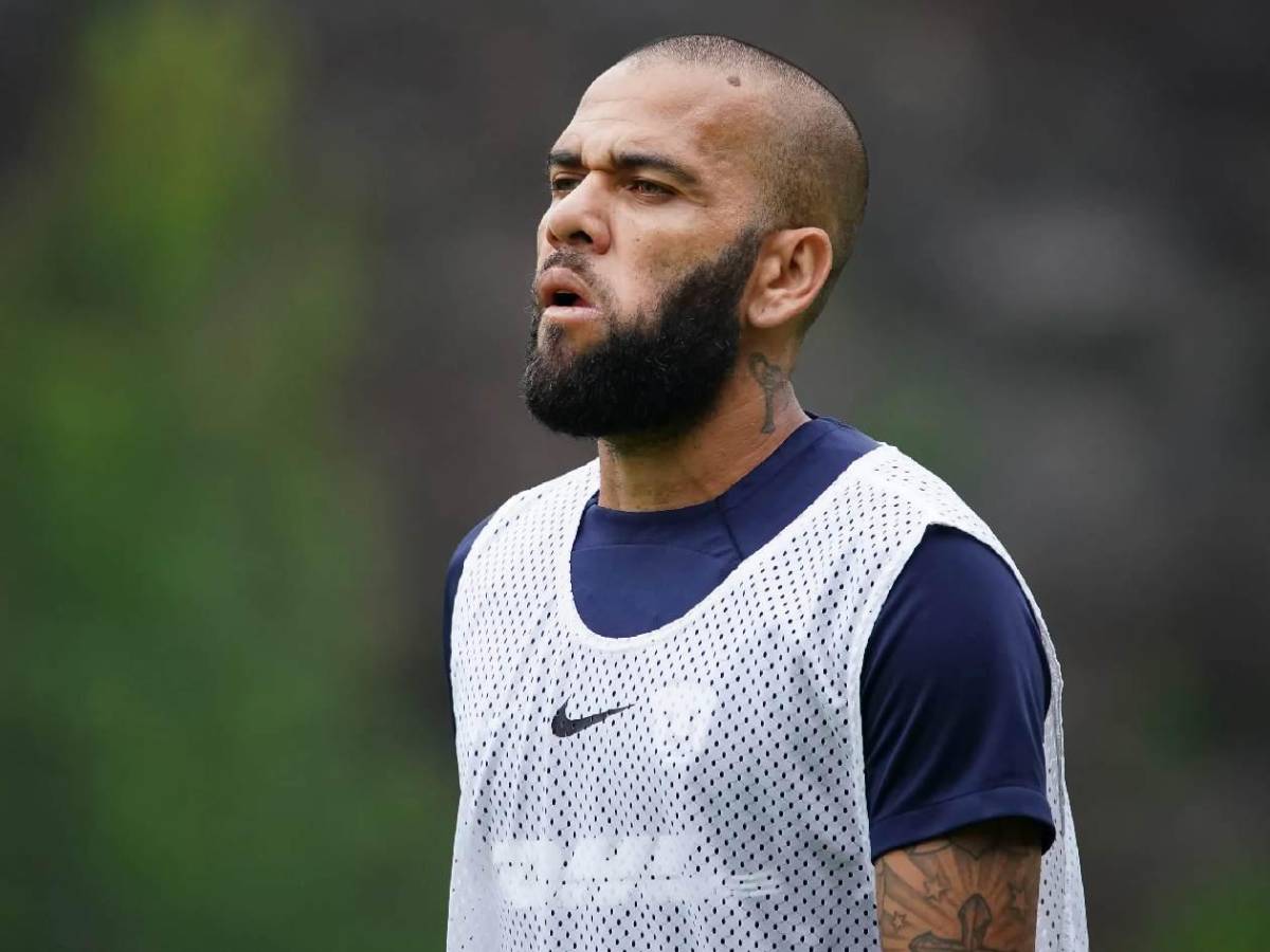 Revelan la reacción de la mujer que denunció a Dani Alves y toman decisión