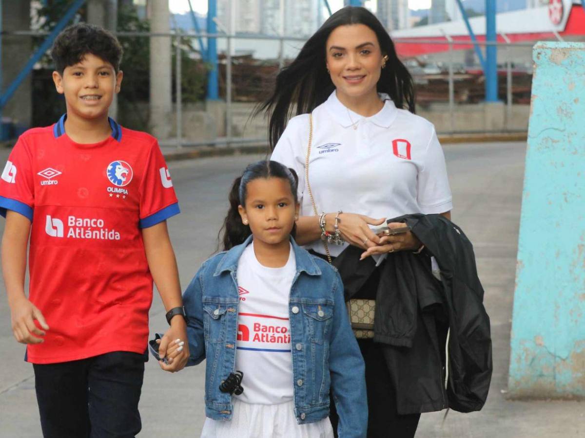 Olimpia genera ambientazo en el Chelato Uclés previo a partido contra Real Estelí