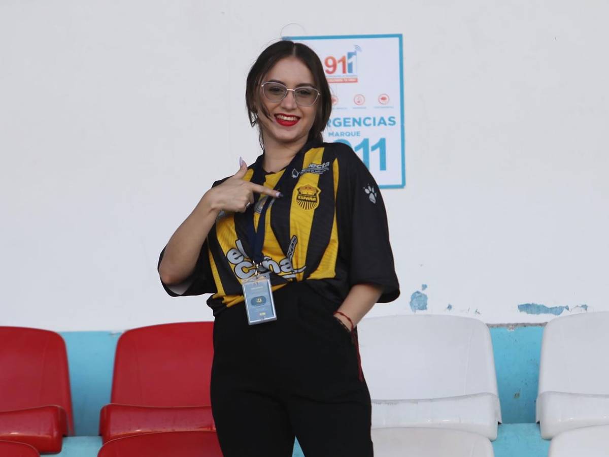 Pelea entre jugadores de Real España, festejo de Génesis y las chicas