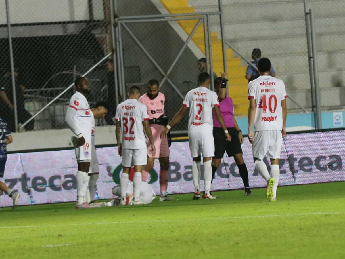 Olimpia destrozó a Motagua, Espinel eufórico, tristeza azul y enfado de Javier López