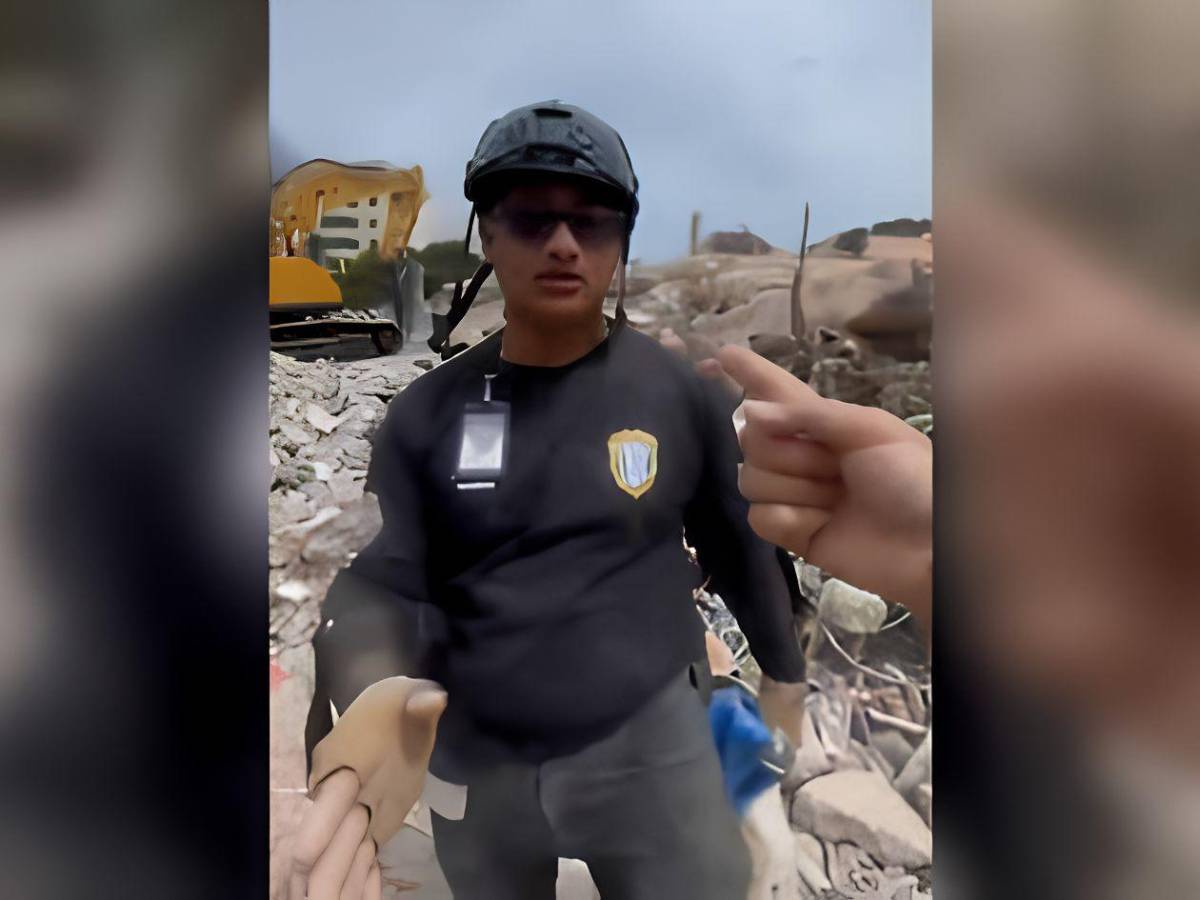 Rostros de los cuatro detenidos por robar entre los escombros en Venezuela