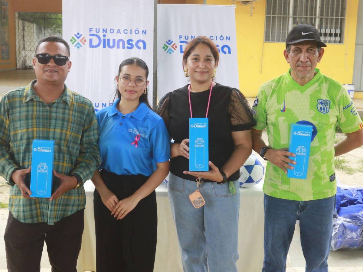 Mente Sana comparte jornada especial con estudiantes del Soledad Fernández
