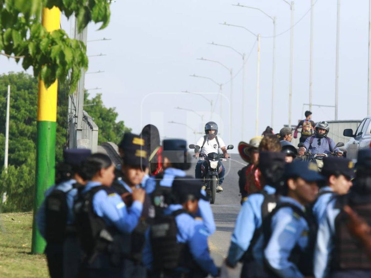 Las imágenes del desalojo de manifestantes en El Progreso, Yoro