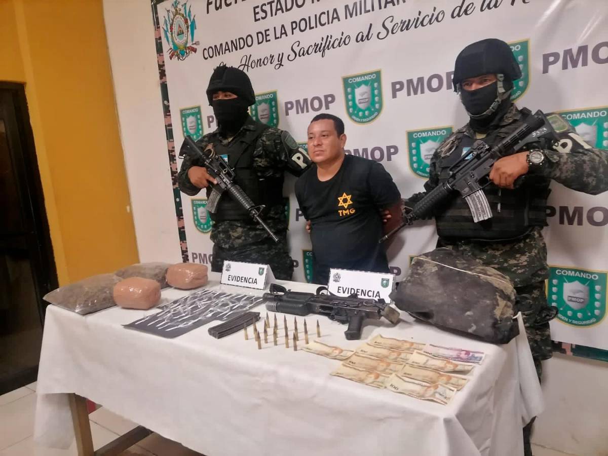 Capturan a cabecilla de la Pandilla 18 con droga y fusil de uso policial