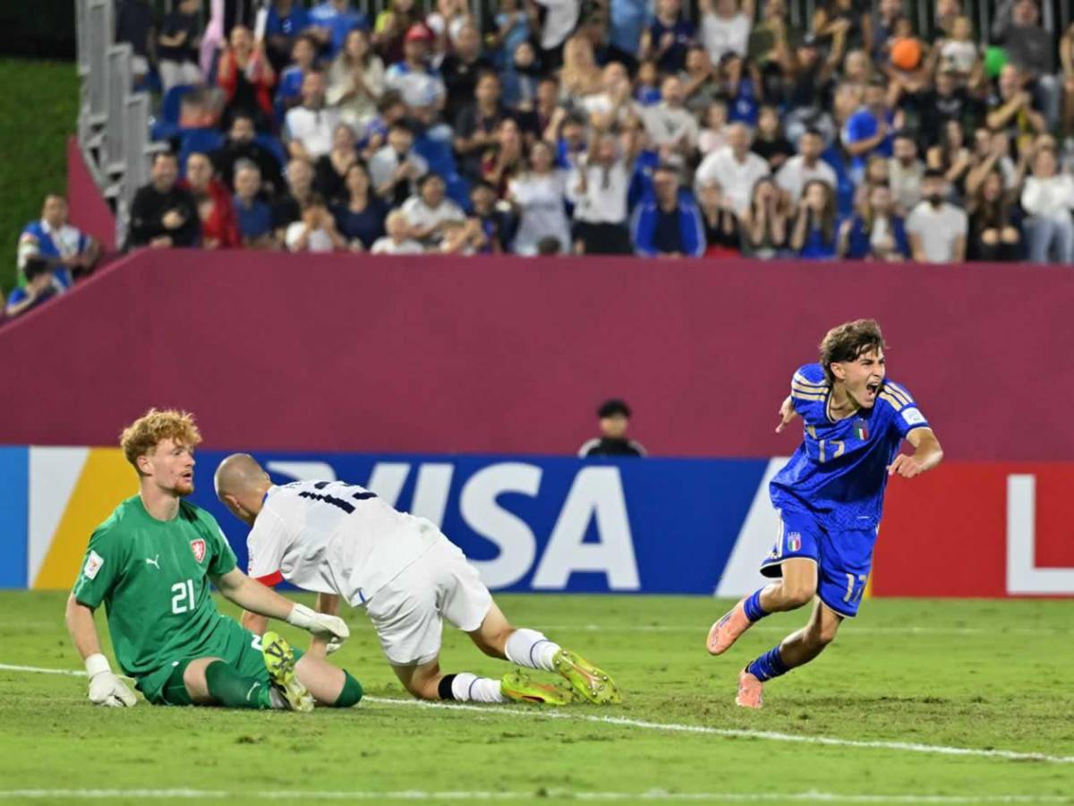 Batacazo a la favorita del Mundial Sub-17, otra sorpresa y cruces de octavos