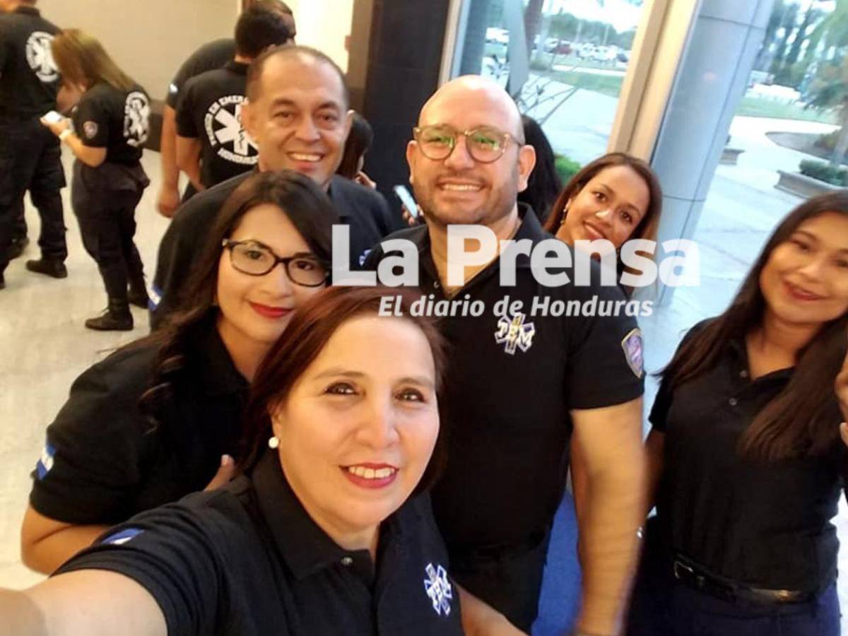 ¿Quién es la mujer que atendió el parto de la bebé que nació dentro de un carro en San Pedro Sula?