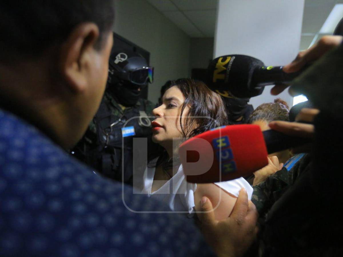 El cambio físico de la exfiscal Francia Medina tras dos años detenida