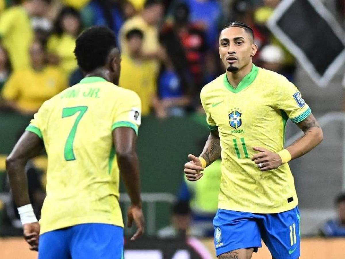 La razón de la bronca Raphinha-Vinicius y fuerte choque en el Brasil-Colombia