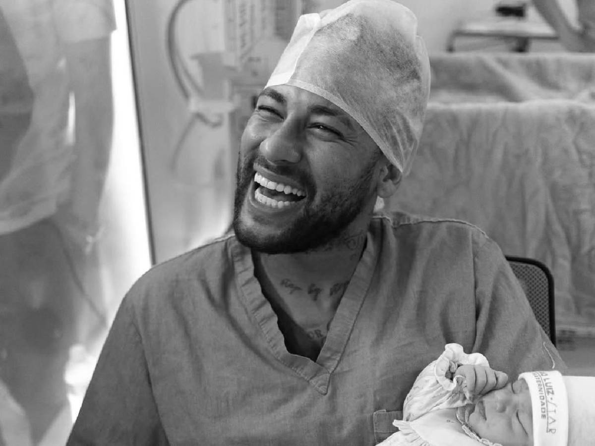 Neymar se convierte en padre otra vez: ¡De tres mujeres diferentes!