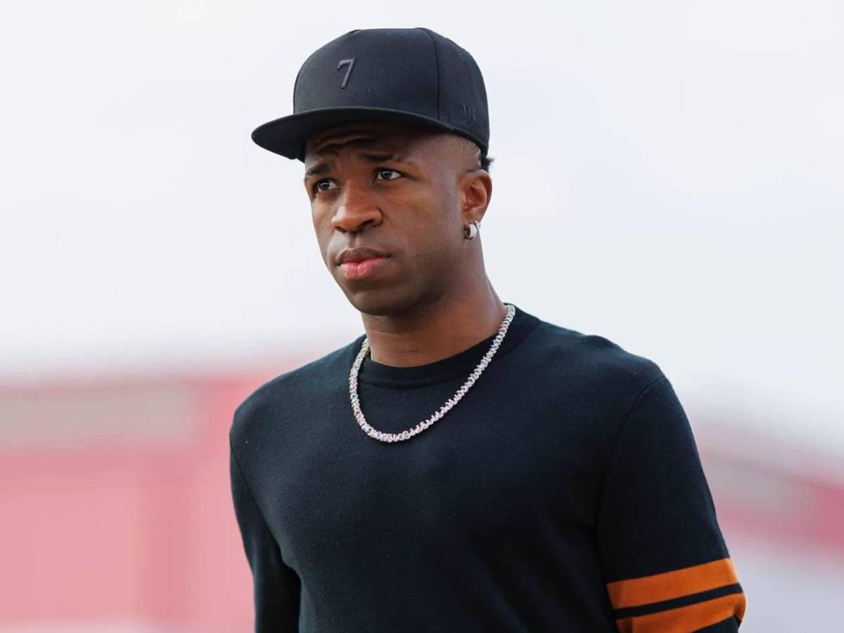 Vinicius recibe duro golpe del Real Madrid: Amenaza con irse a inédito lugar