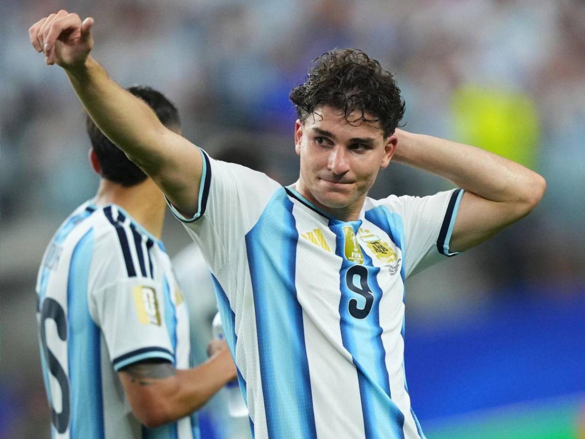 Julián pide salir del Atlético y decide entre Barcelona y Real Madrid