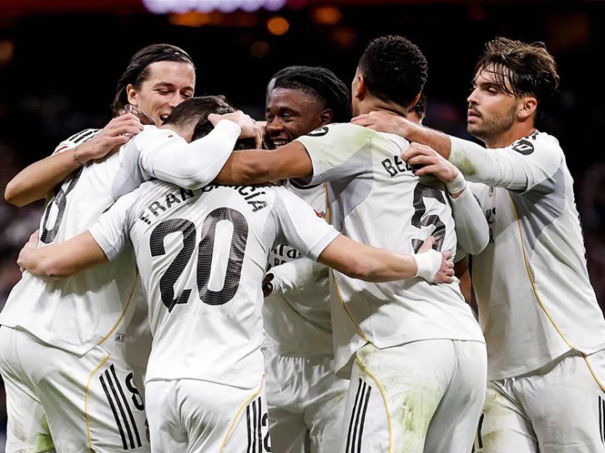 Real Madrid estalla contra Mbappé: polémica por su viaje con Ester Expósito