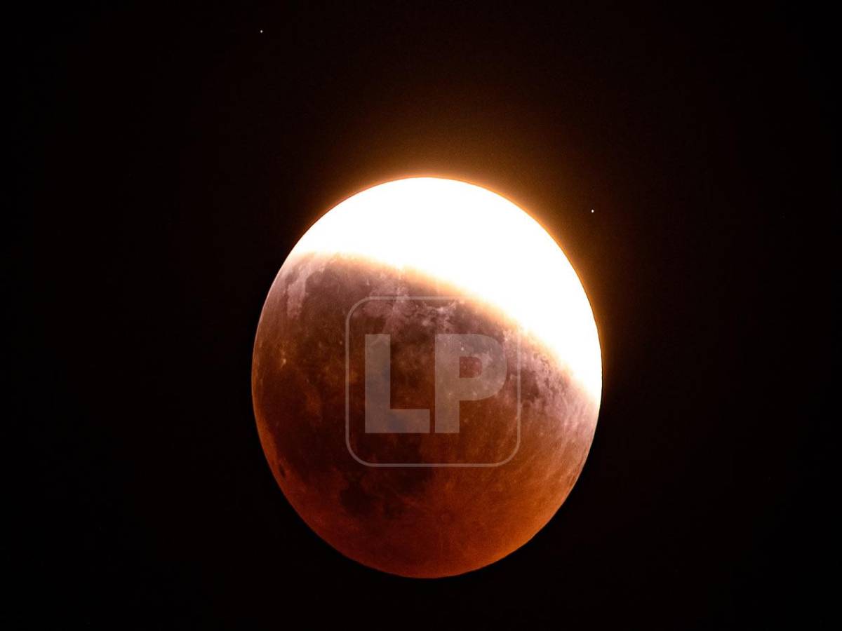 ¡Espectaculares! Las mejores imágenes del eclipse lunar en Honduras