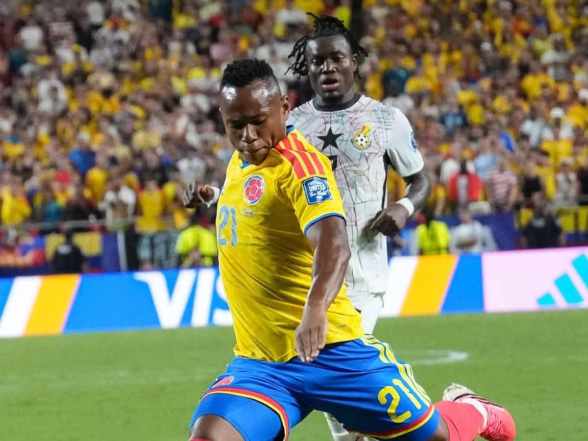 Campaz recibe amenazas tras eliminación del Mundial 2026: Toma sorprendente decisión