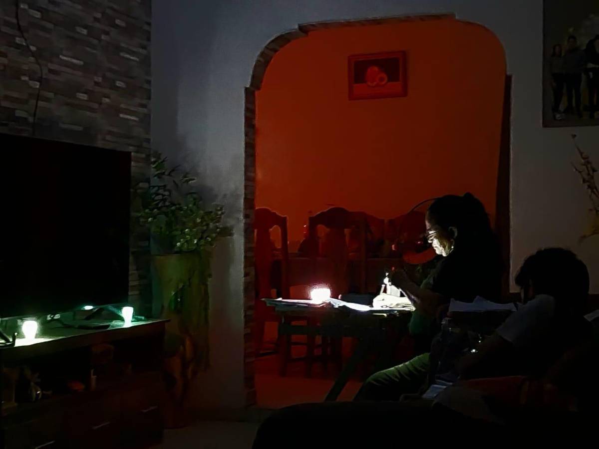 ¿Qué cree que pasa cuando se produce un apagón de energía eléctrica?