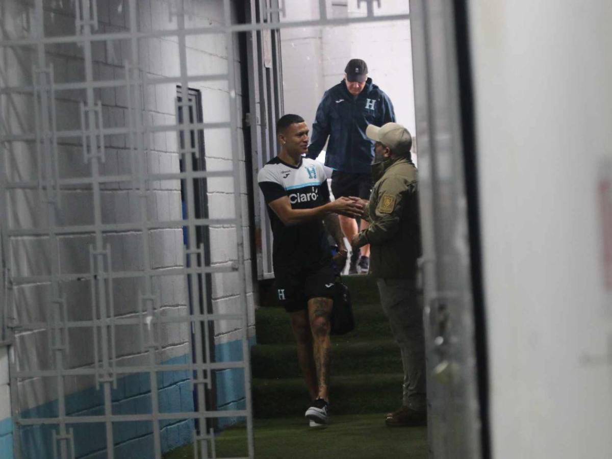 Selección de Honduras afina detalles para sus duelos eliminatorios