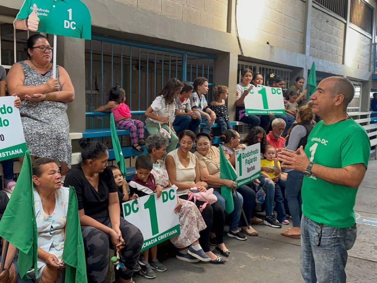 ¿Cómo logran Godofredo y Contreras entrar al Congreso Nacional con menos votos?